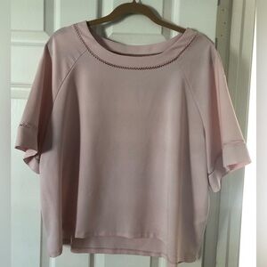 Relaxed Light Pink Short-Sleeve Blouse for Women